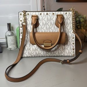 Michael Kors Unique Square studded bag limited edition—NWOT